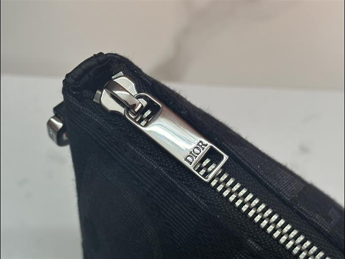 2025228Y 550P20314682